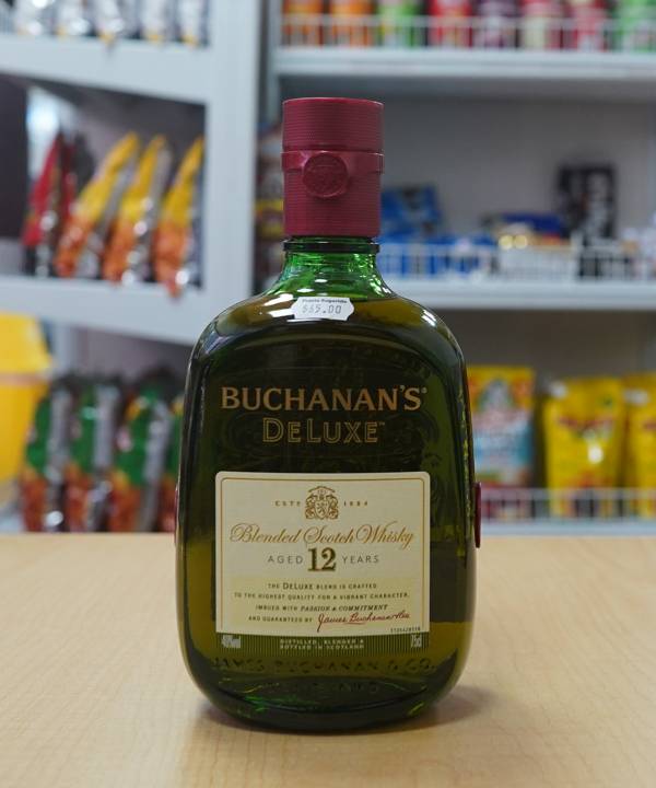 🥃 Buchanan’s 12 Años – Elegancia y Sabor Refinado ✨🏴