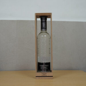 ✨🍶 Maestro Dobel Diamante – La Elegancia del Tequila Reposado Cristalino 🥃💎