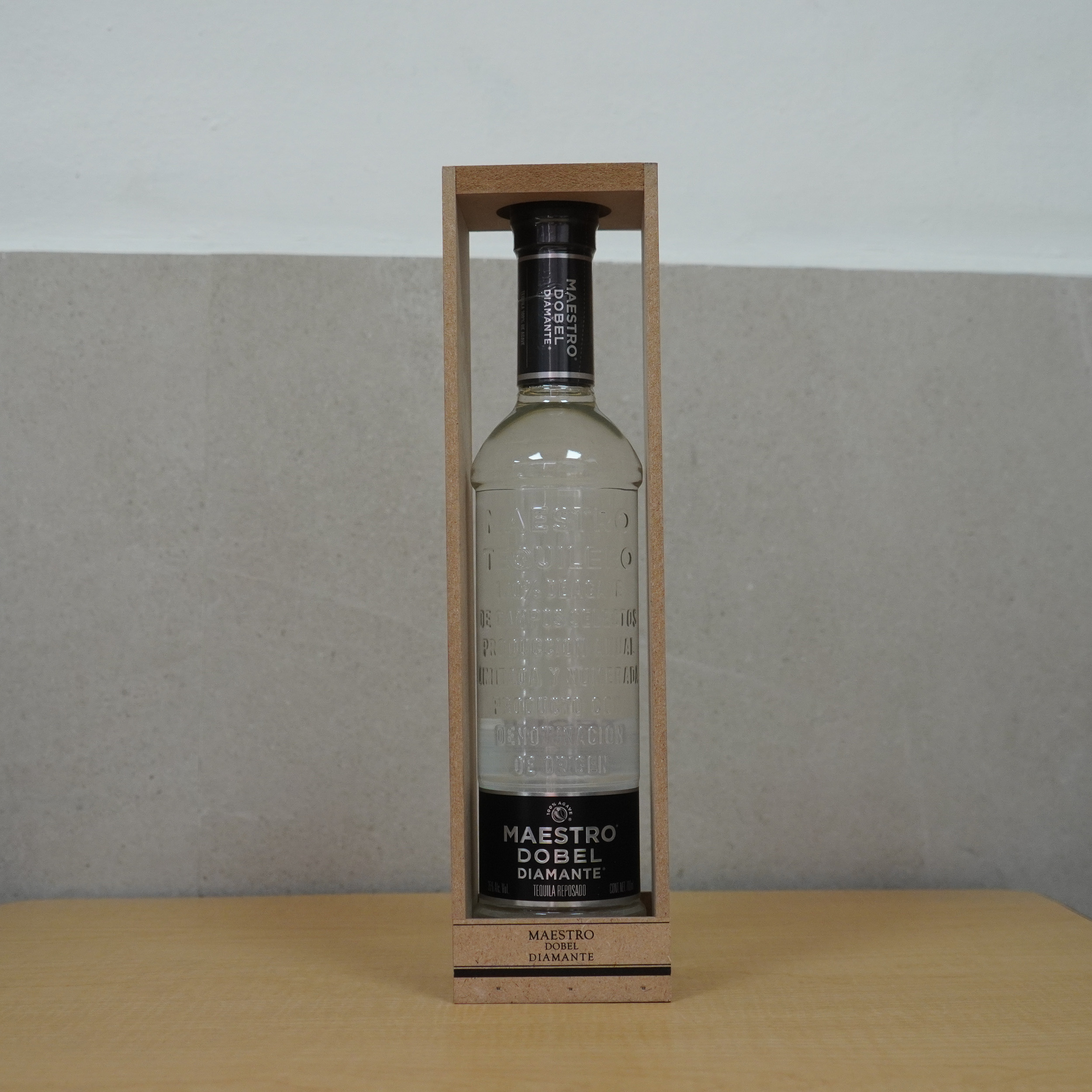 ✨🍶 Maestro Dobel Diamante – La Elegancia del Tequila Reposado Cristalino 🥃💎