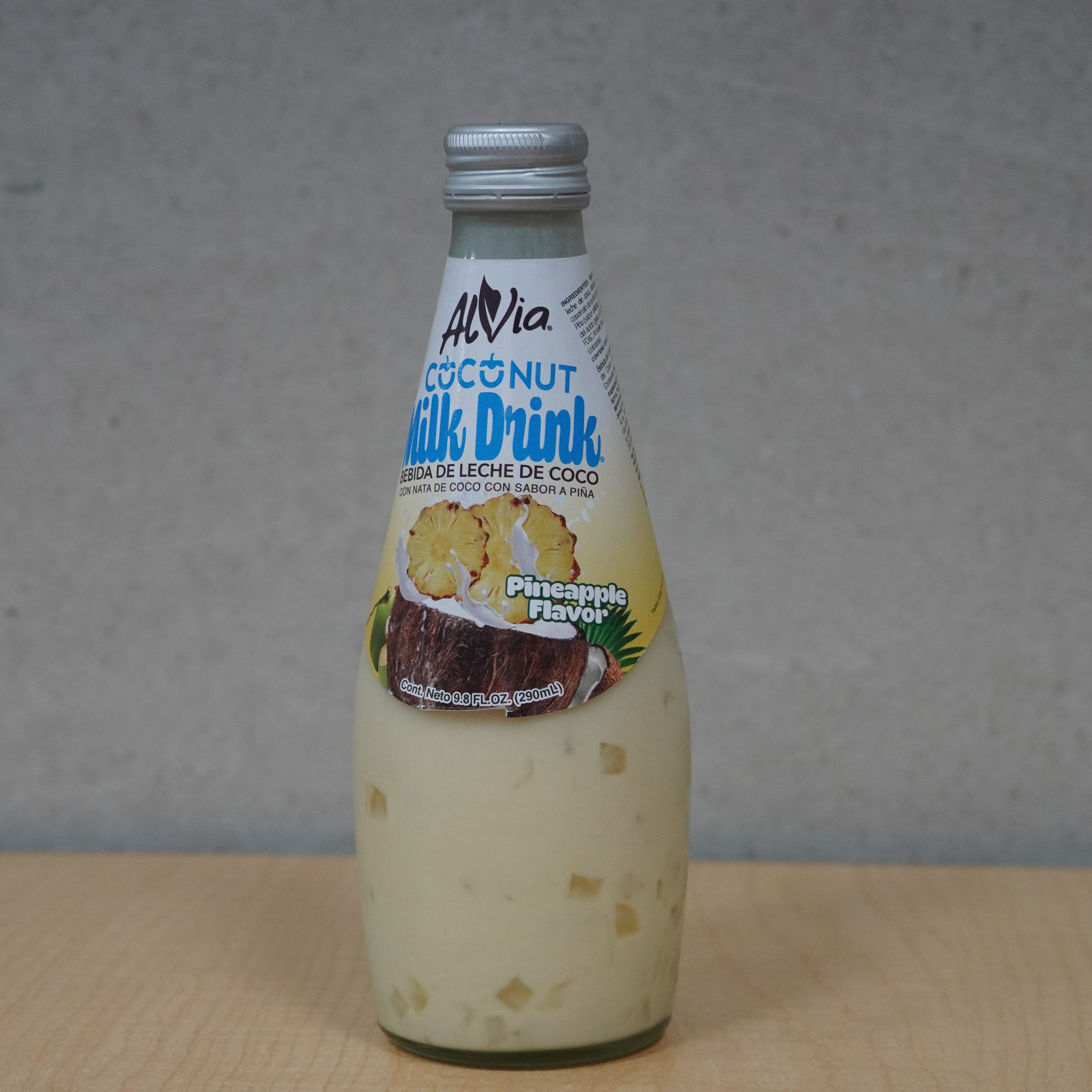 Alvia Coconut Milk Drink (Bebida de Leche de Coco con Sabor a Piña)